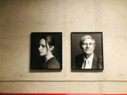 rare foto's voor een ziekenhuis: twee portretfoto's van Koos Breukel van ziekenhuispersoneel